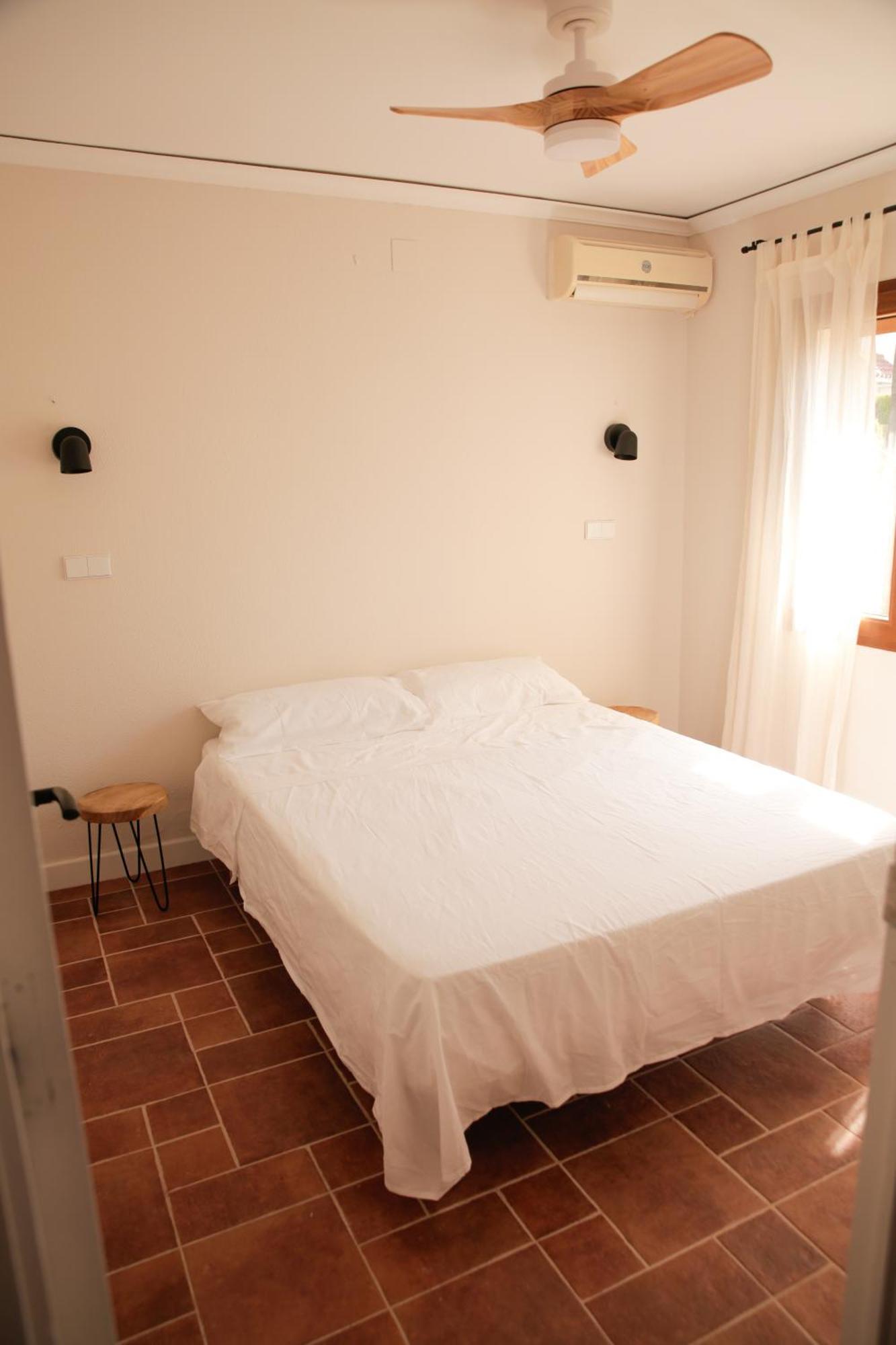 Deniahouse * Dénia
